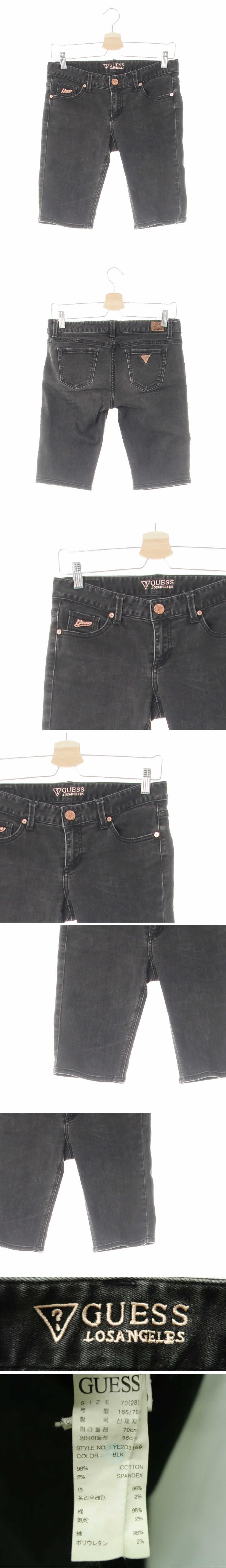 Guess 로고버튼스키니하프진 Guess 다크그레이 데님 로고버튼스키니하프진