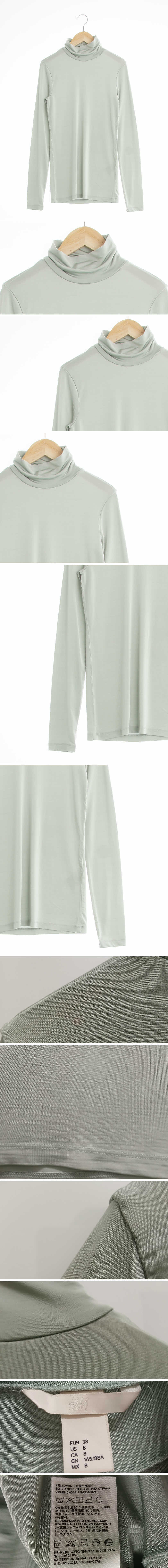 h&m 터틀넥긴팔티 h&m 에메랄드그린 터틀넥긴팔티