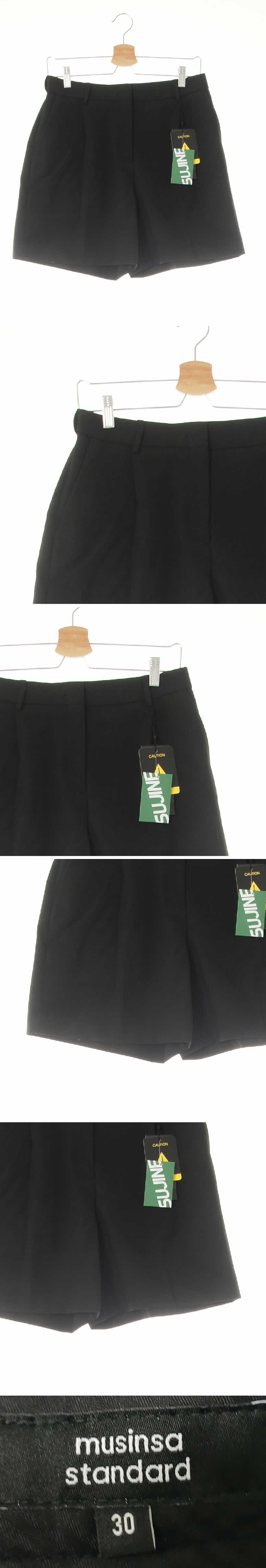 무신사스탠다드 핀턱라이트하프슬랙스 무신사스탠다드 블랙 핀턱라이트하프슬랙스