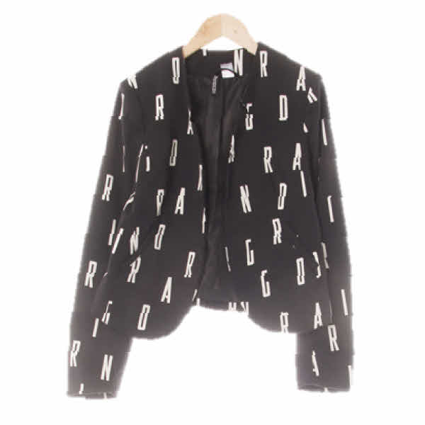 h&m 블랙 알파벳패턴 슬림오픈숏자켓