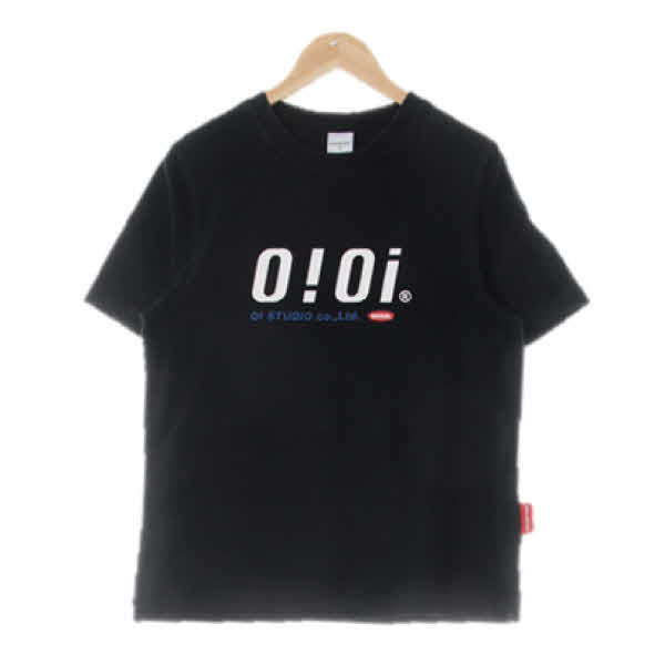 oioi 블랙 프린팅 면 빅레터링크루넥반팔티