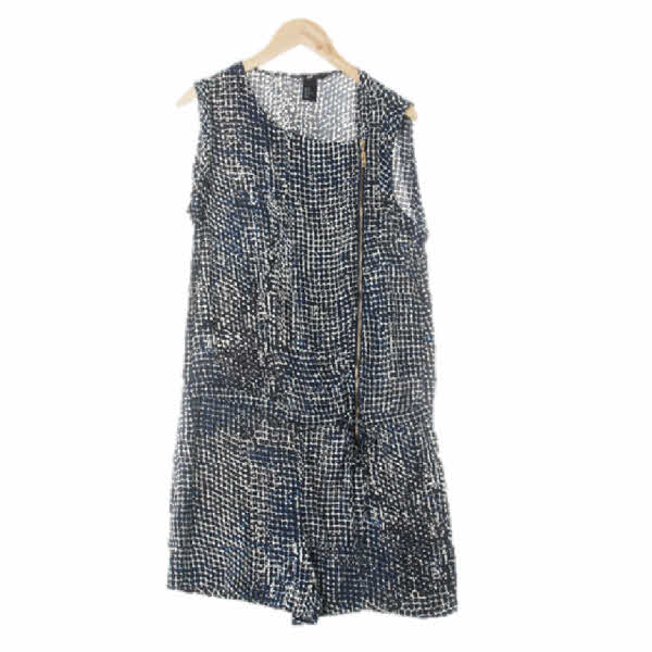 h&m 네이비 뱀피무늬 비스코스 유넥사선지퍼나시점프슈트