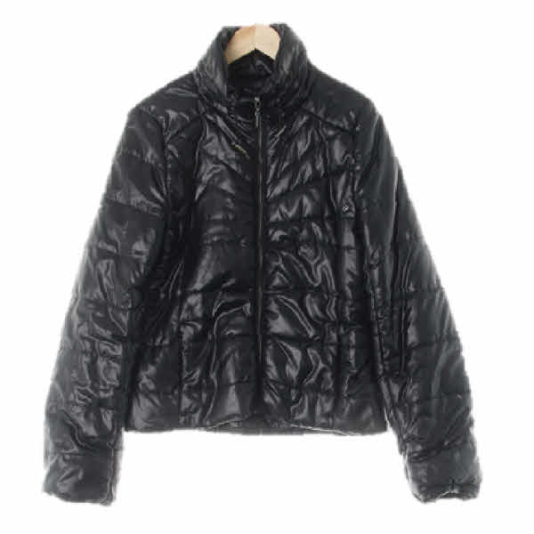 h&m 블랙 하이넥숏패딩자켓