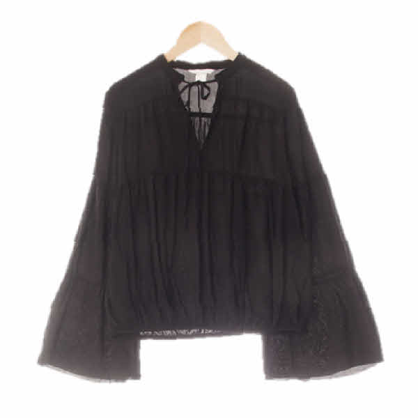 h&m 블랙 슬릿티어드셔링블라우스