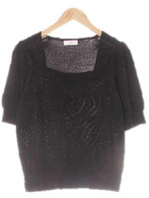 리스트 블랙 레이온혼방 스퀘어넥퍼프반팔니트