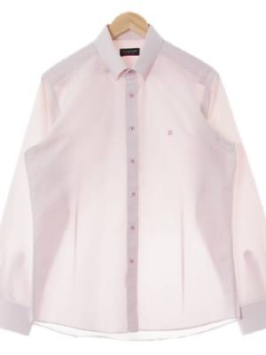 루이까또즈 라이트핑크 체크 면혼방 자수로고슬림셔츠