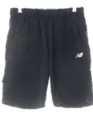 뉴발란스 블랙 면혼방 로고슬림하프트레이닝팬츠