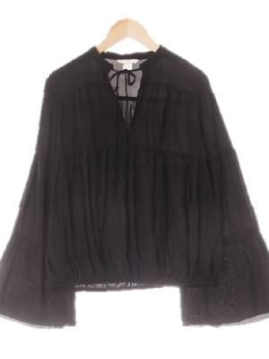 h&m 블랙 슬릿티어드셔링블라우스