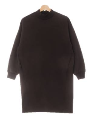유니클로 다크브라운 루즈핏폴라원피스