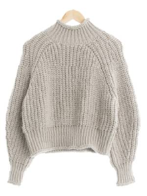 h&m 라이트카키 울혼방 터틀넥크롭스웨터