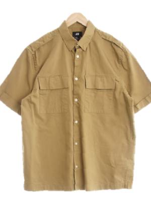 h&m 다크베이지 면 플랩포켓견장반팔셔츠
